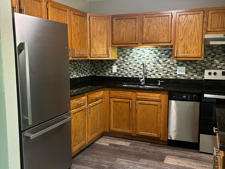 3222 Iverness Ct — Photo 7