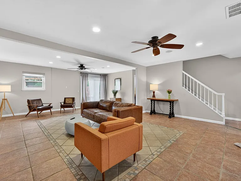 420 Colusa Pl — Photo 17