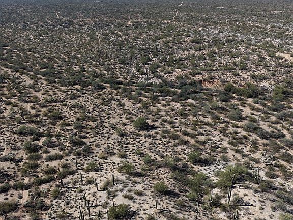 5th image of 0 E Derrio Rd Lot 1