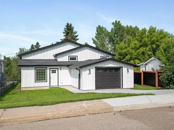 209 E 1st Ave S, Torrington, AB T0M 2B0