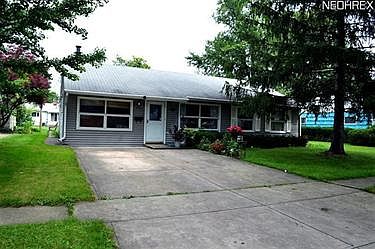 1st image of 392 Race St