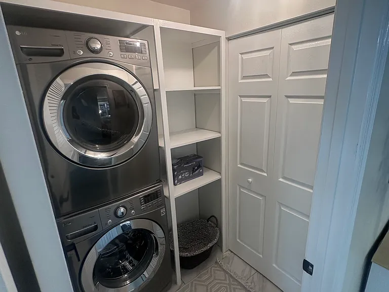307 Ebaugh Dr SE — Photo 8