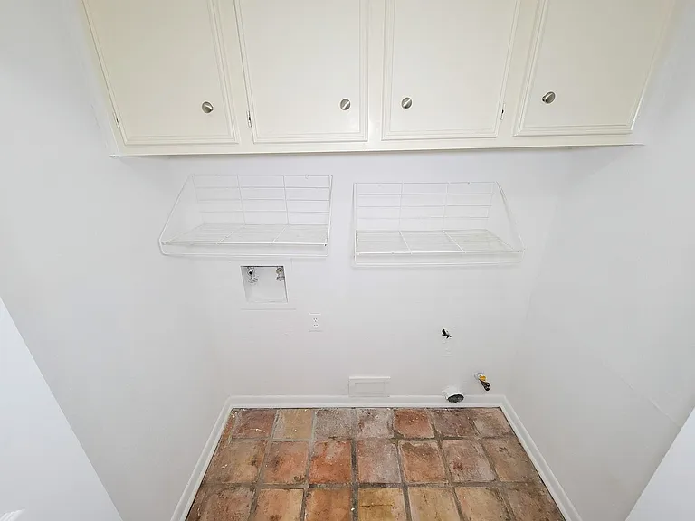 2710 Quail Creek Dr — Photo 43