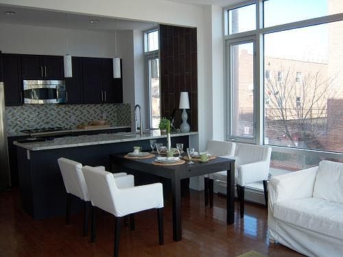 5th image of 3175 Emmons Ave #3C