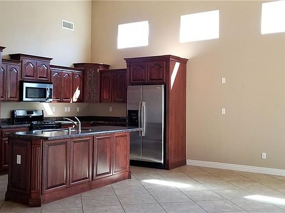 2nd image of 11529 Porfirio Payan Dr