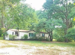 125 Magnolia Rd, Hawthorne, FL 32640