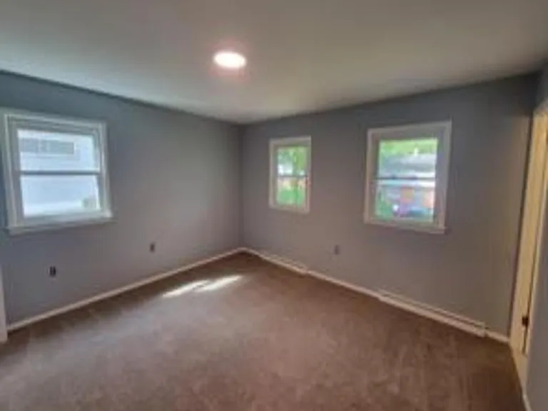 1423 Carson Rd — Photo 7