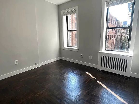 3rd image of 237 9th Ave APT 3C
