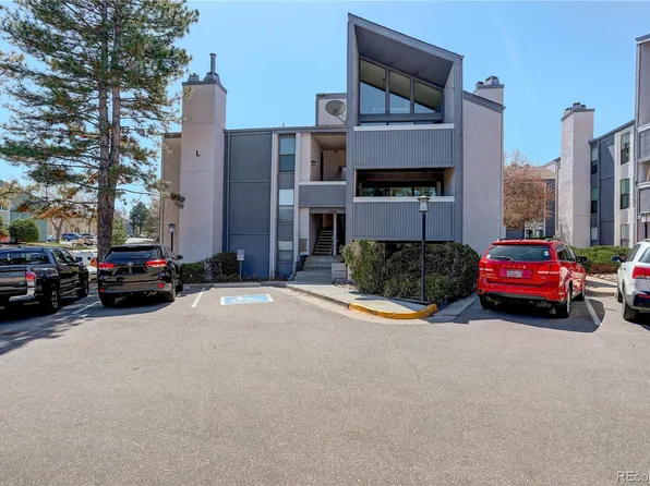 6490 S Dayton Street #L10, Englewood, CO 80111