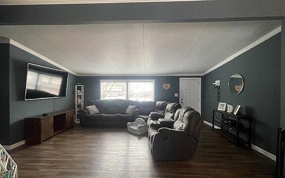 3rd image of 1959 Horseshoe Bend Rd