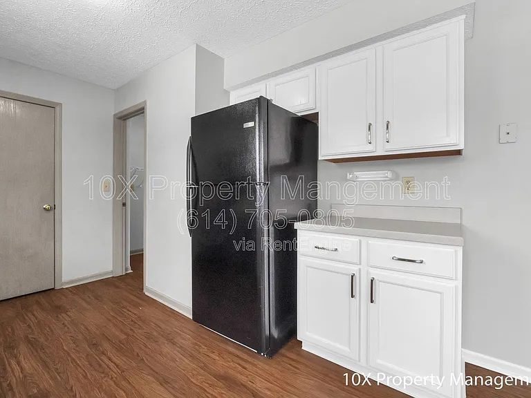 7224 Candlestone Dr — Photo 8