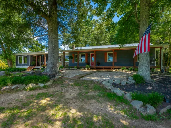 120 County Road 66, Riceville, TN 37370
