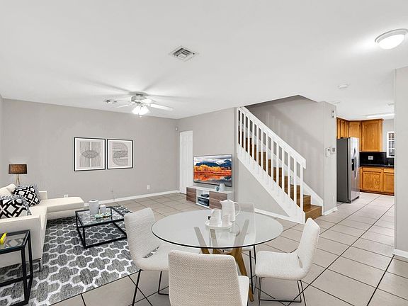 2nd image of 4726 SW 13th Court