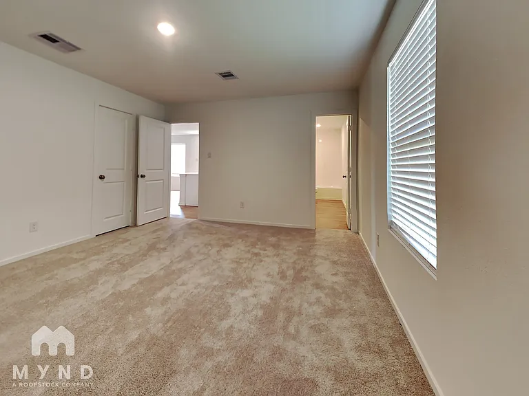 18559 Cepagatti Dr — Photo 9