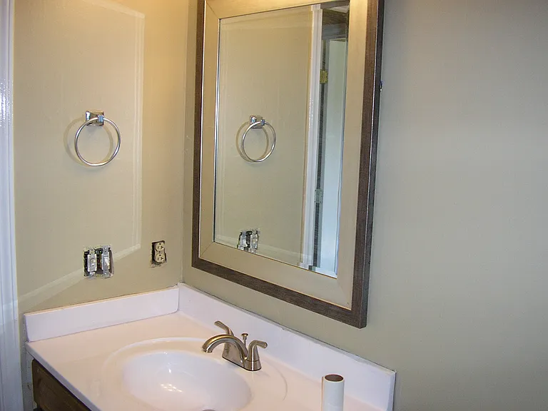 2516 Edgehill Pl #B — Photo 12