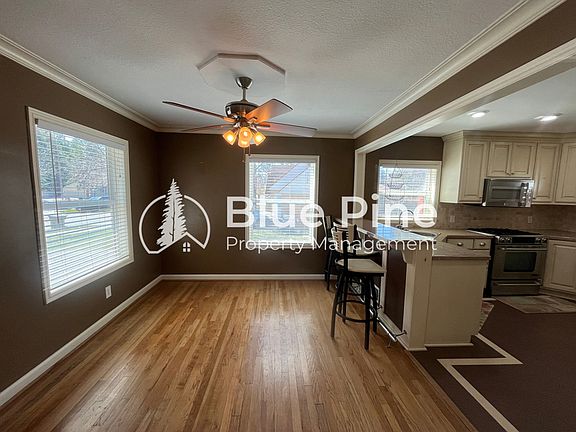 5th image of 2030 Bremer Dr