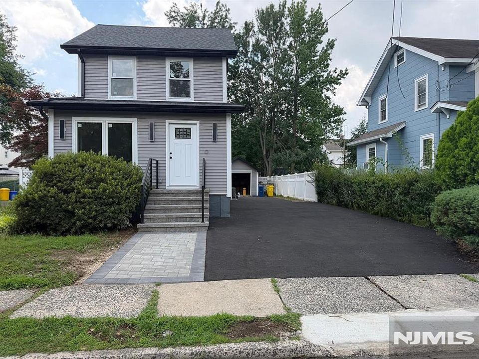 1st image of 184 Walnut Street