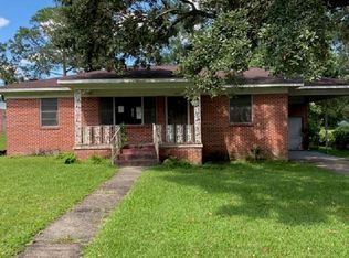 217 Lee St, Chickasaw, AL 36611