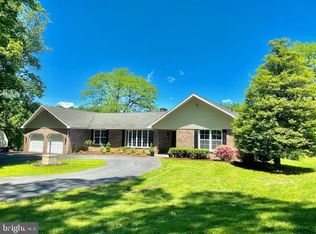 448 Miller Rd, Sinking Spring, PA 19608