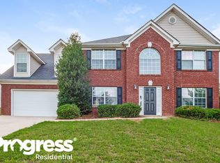 117 Garrison Ln, Locust Grove, GA 30248