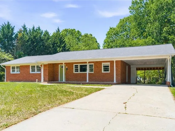 1015 Tabor St, High Point, NC 27262