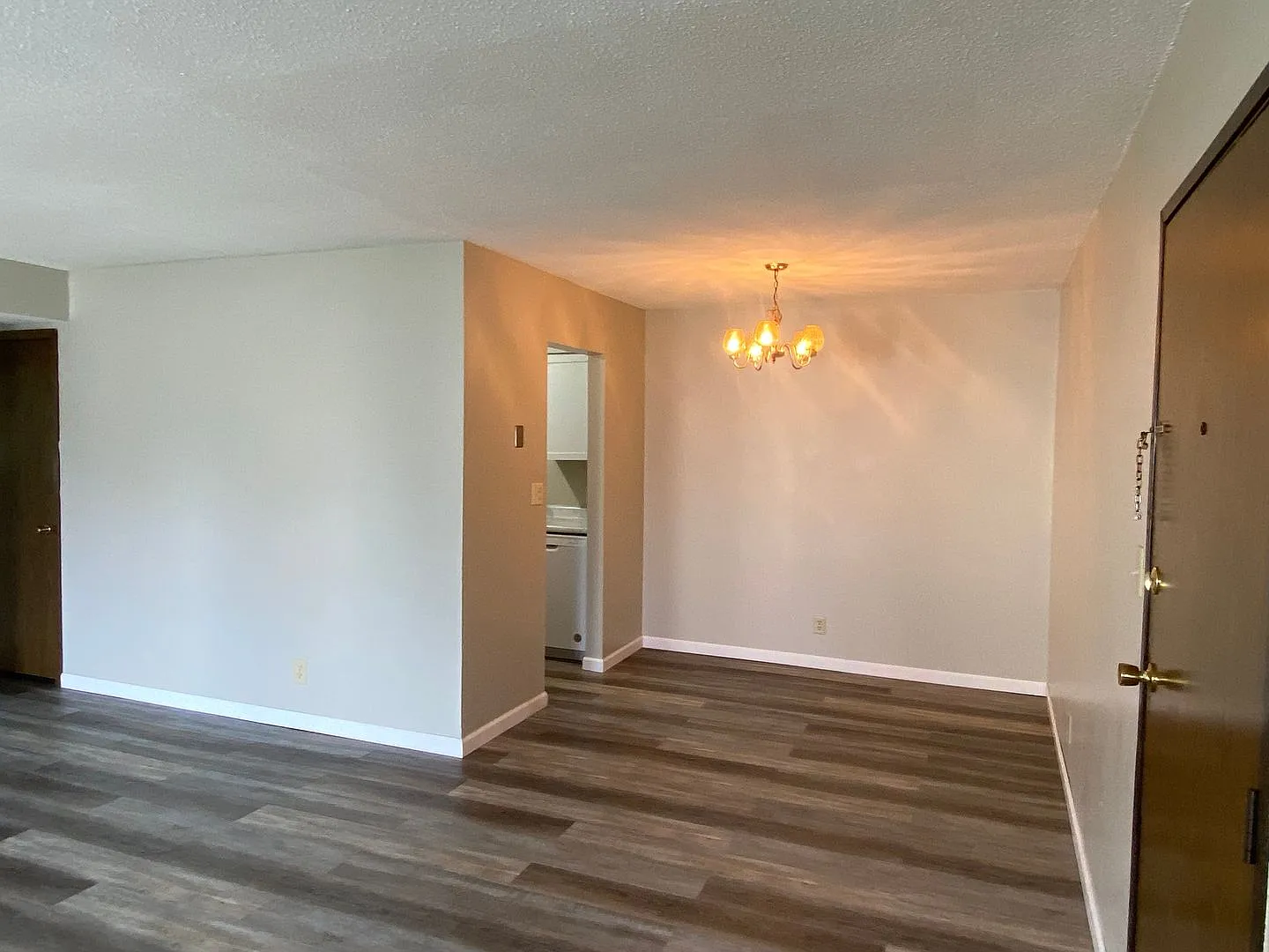Shadowood Apartments | 2040-2160 Edgewood Rd NW — Photo 4