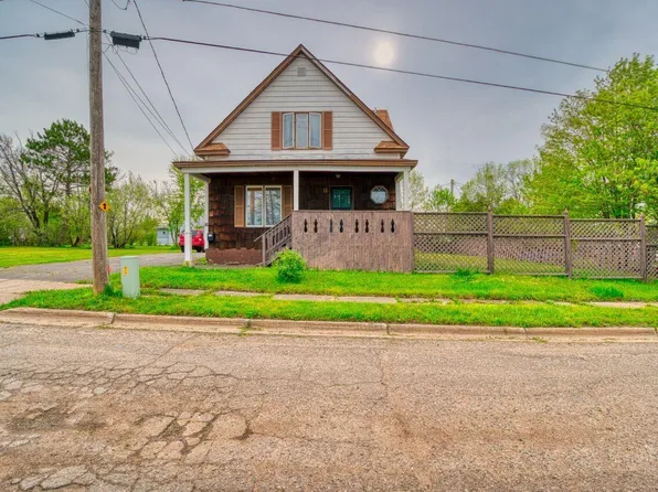 16 N 1/2 St E, Aurora, MN 55705