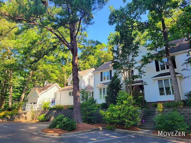 3813 Carnegie Ln — Photo 2
