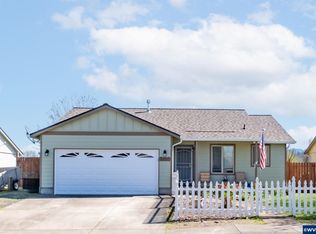 1249 41st Ave, Sweet Home, OR 97386