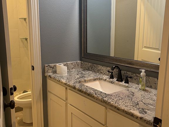 3rd image of 107 Rock Salt Ct