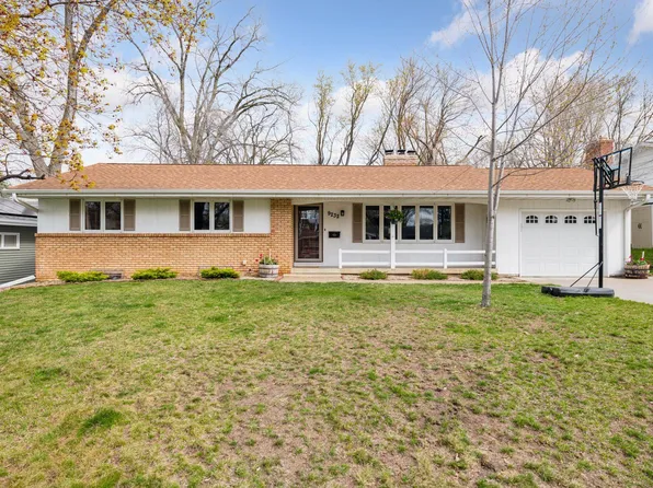 9232 W 23rd St, Minneapolis, MN 55426