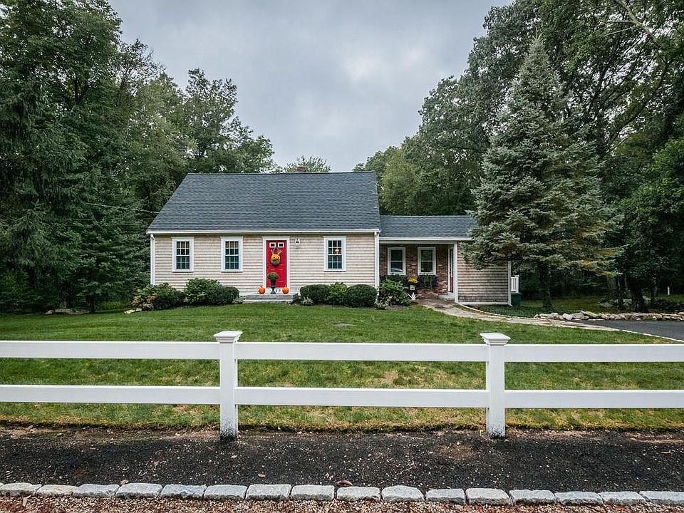 127 Taylor St, Pembroke, MA 02359 Zillow