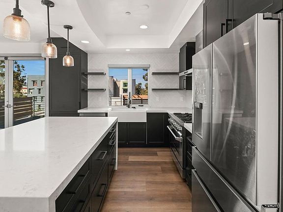 5th image of 3980 9th Ave Unit 404