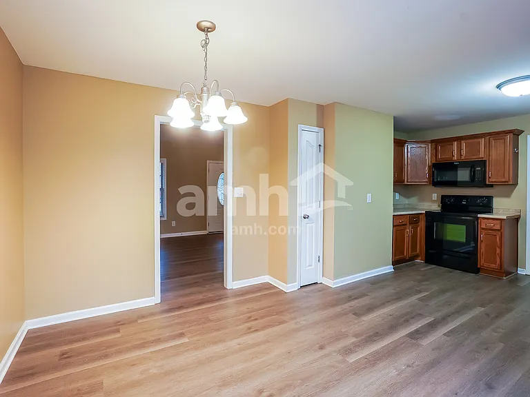 720 Arrowfield Dr — Photo 13