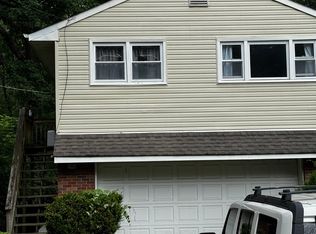 232 9th Ave #A, Atco, NJ 08004