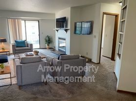 205 E Arbor Ave