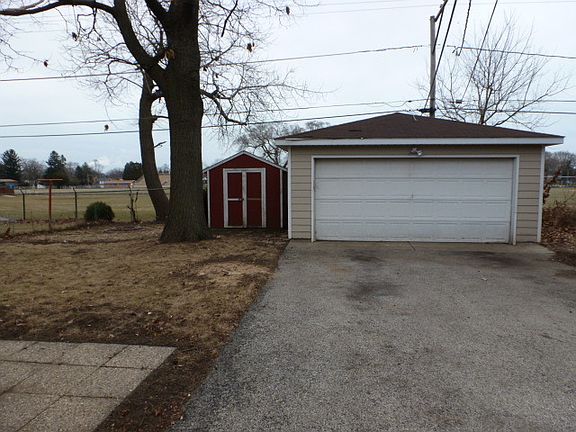 4th image of 105 N Martin Ave