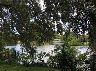 225 S Summerlin Ave, Orlando, FL 32801