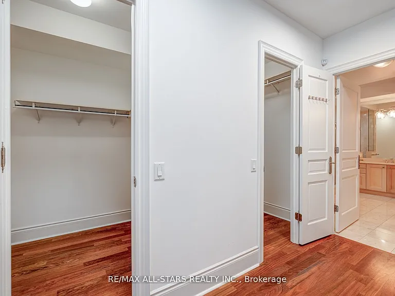 7071 Bayview Ave #211 — Photo 19
