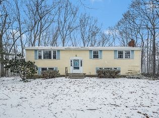 12 Beaver Brook Rd, Littleton, MA 01460
