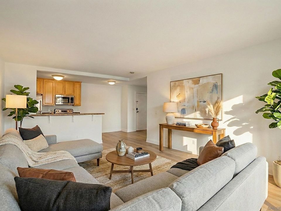 1st image of 1045 Peach Ave Unit 3