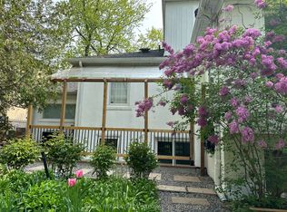 460 Chartwell Rd, Oakville, ON L6J 4A5