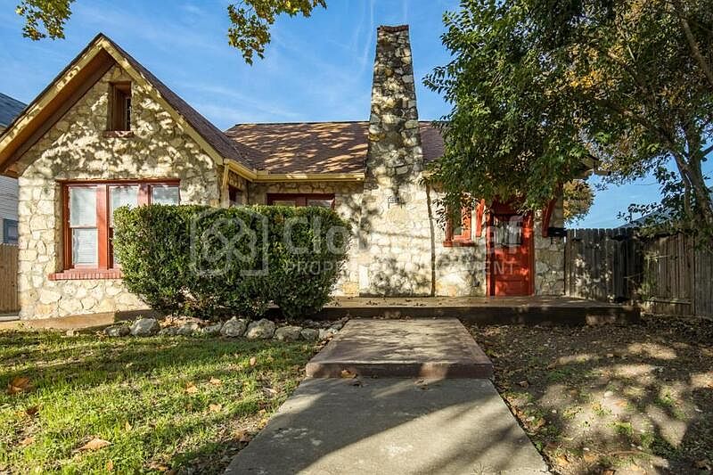 1st image of 805 E Ashby Pl Unit 1