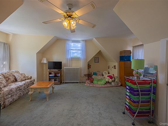 4th image of 34 Morsemere Place