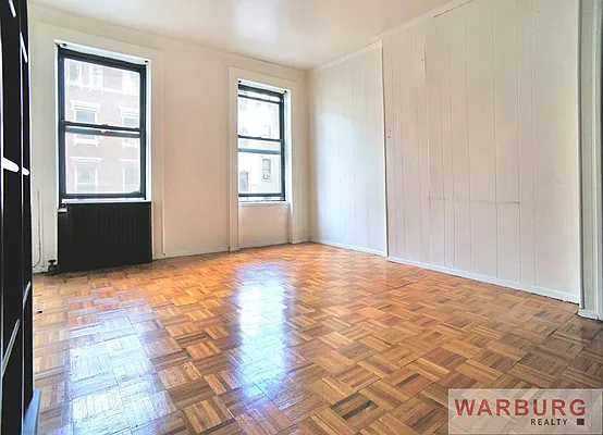 Rented by Warburg | media 31