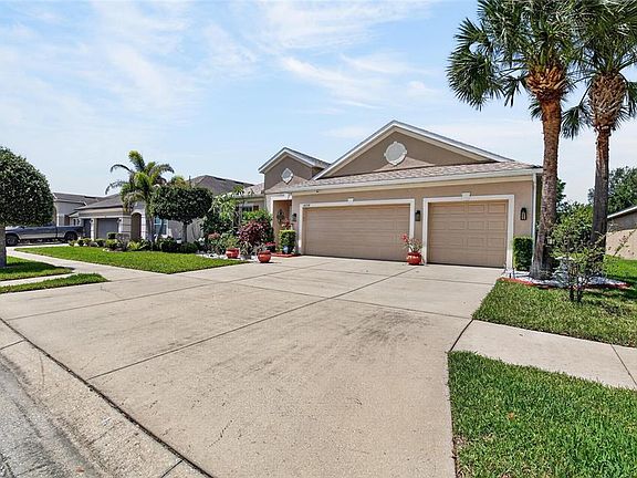 3rd image of 10232 Holland Rd