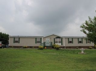 2129 Sterling Ridge Dr, Newton, NC 28658