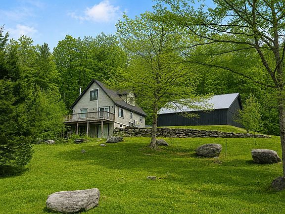 3rd image of 198 East Hill Road