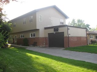 9122 Marion Ave, Morton Grove, IL