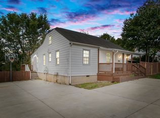 6413 Spring Ave, Radford, VA 24141